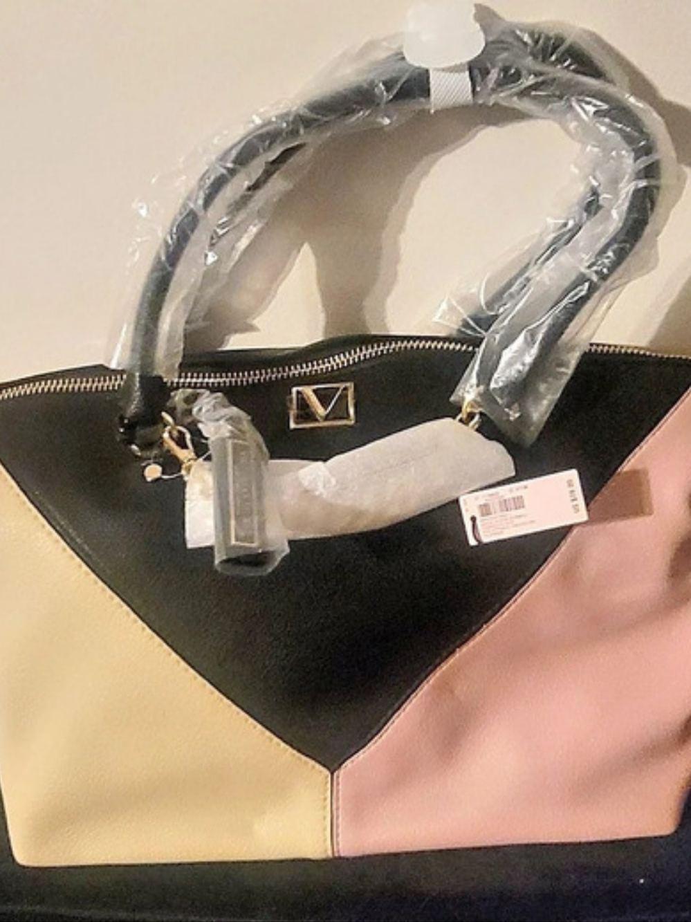 Victoria's Secret The Victoria Slouchy Satchel Pink & Black